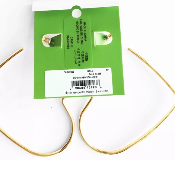 NWT kate spade Scrunched Scallops Heart Hoop Earrings - Picture 4 of 8